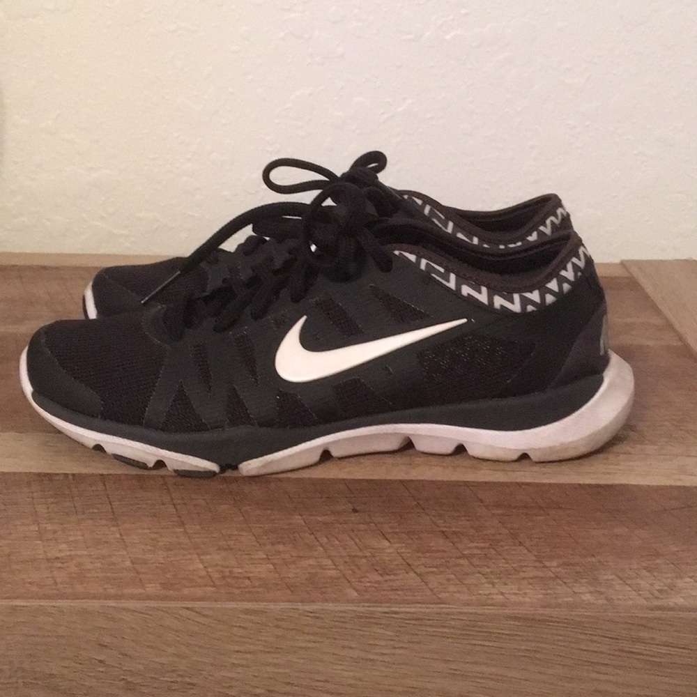 Nike sneakers. Women's size 6.